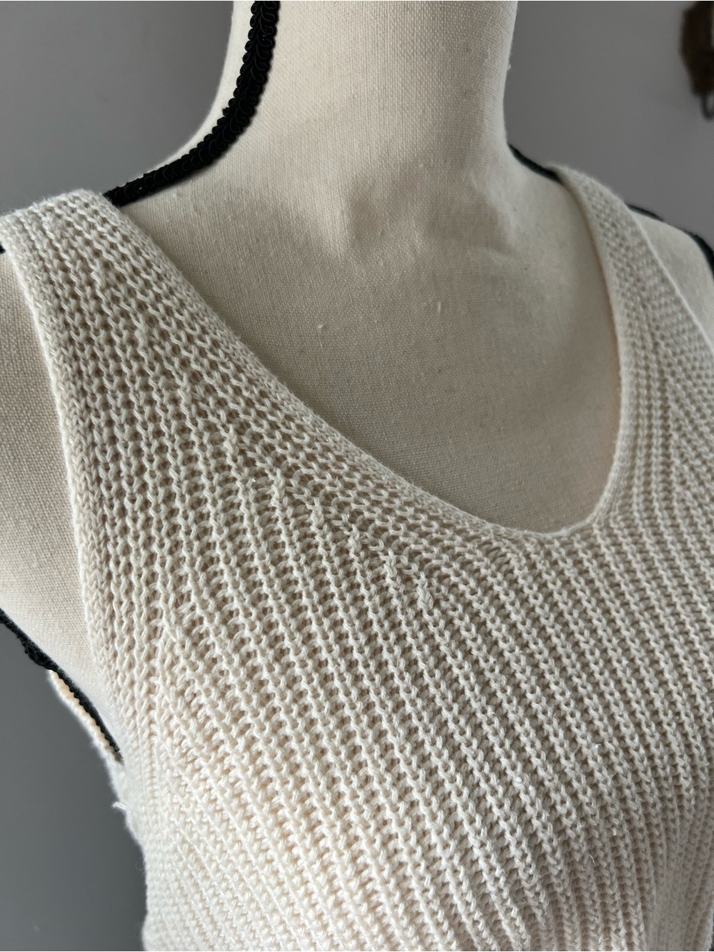 Lulu's Cream Ribbed Cropped Tank - Picture 5 of 5
